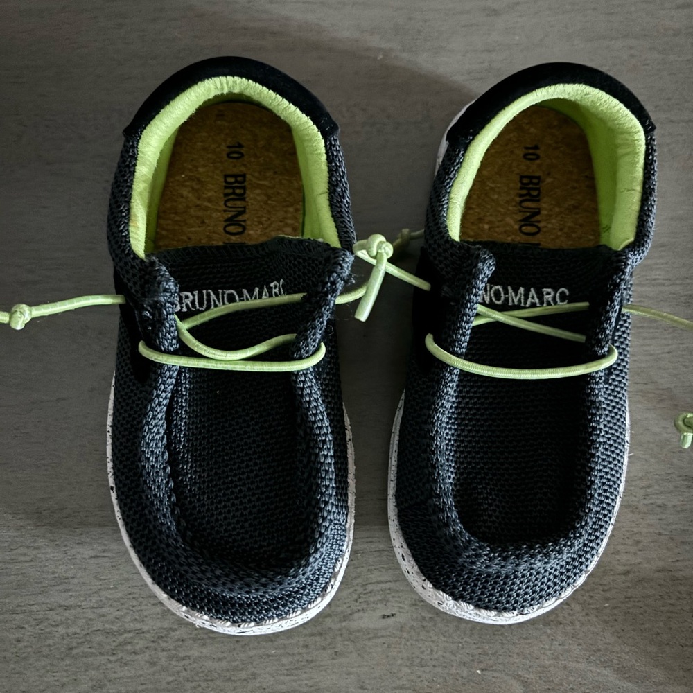 Kids loafers-bundle 3 for 20$!